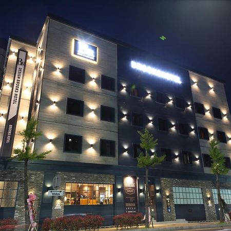 Brooks Hotel Tongyeong Buitenkant foto